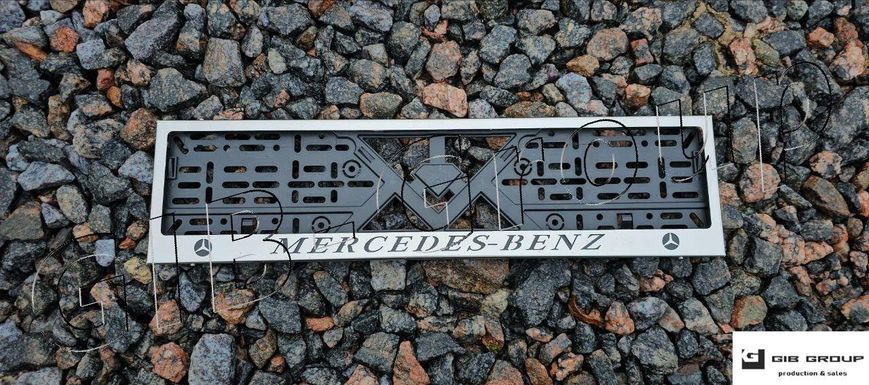 Рамка номерного знака з логотипом та написом "Mercedes-Benz" 1115 фото