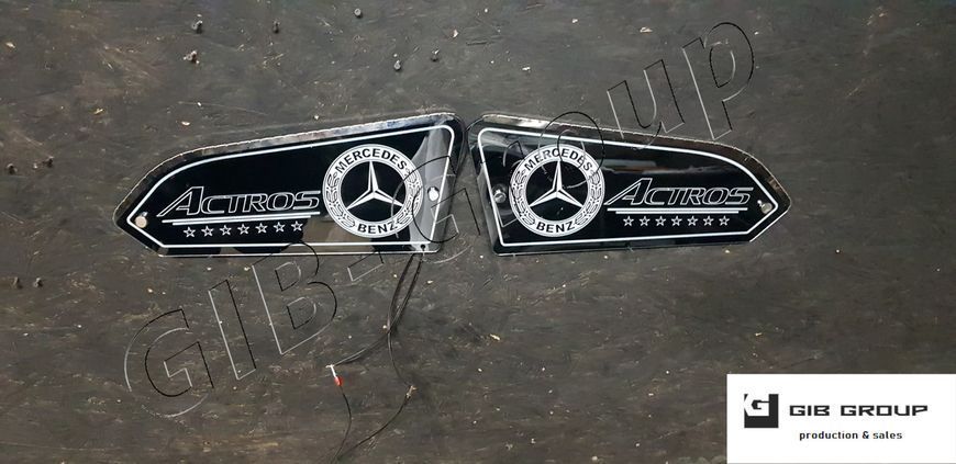 Led вставки на карты дверей для&nbsp;Mercedes Actros MP4 15479 фото