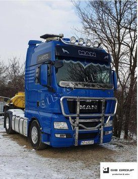 Тримач фар (Люстра) на дах для MAN TGX. Чорна труба білий глянець 1133/White фото