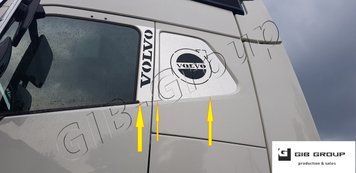 Набор - Фальш накладки на боковые окна + накладки на стойки&nbsp;двери хром для Volvo FH16 (2012+) 15639 фото