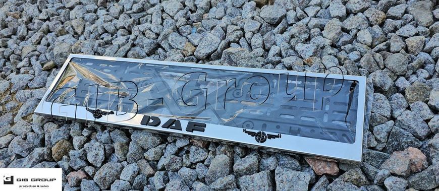 3D Рамка номерного знака с 3D чёрной надписью и логотипом "DAF" 14702 фото