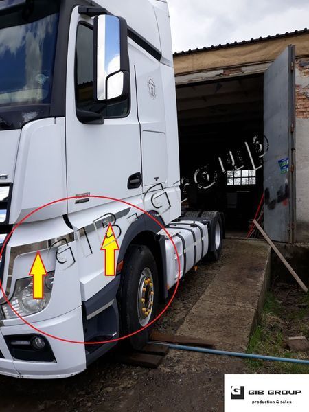 Накладки на двери + фары для "Mercedes-Benz" Actros MP4 (BM963; 2011&mdash;2018) 0323 фото