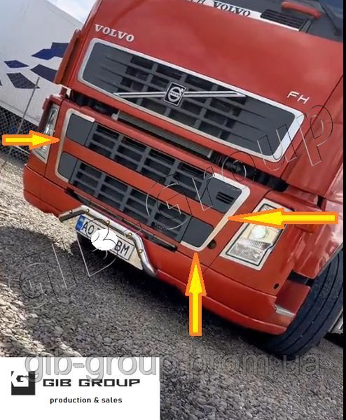 Накладка на решетку радиатора Volvo FH12 (2002-2008) 15970 фото