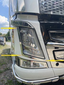 Окантовка фар основных для Volvo FH16 (2012+) 15665 фото