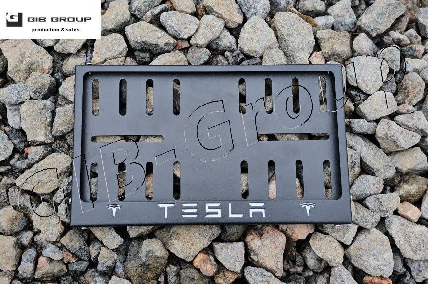 Рамка номерного знаку USA для Республіки Молдови з логотипом "Tesla" Чорне порошкове фарбування 16481 фото
