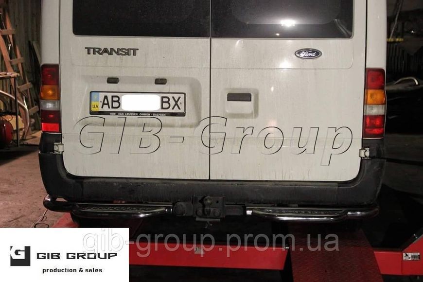 Защита заднего бампера (одинарная нержавеющая труба - одинарный ус) Ford Transit (06-15) B1-27.6 фото