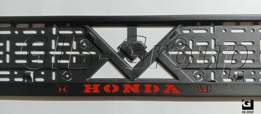Рамка номерного знаку з написом і логотипом "HONDA" чорна порошкова фарба, напис: червоного кольору 16057 фото