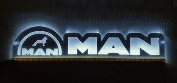 Світлодіодна табличка для вантажівки MAN 15036 фото