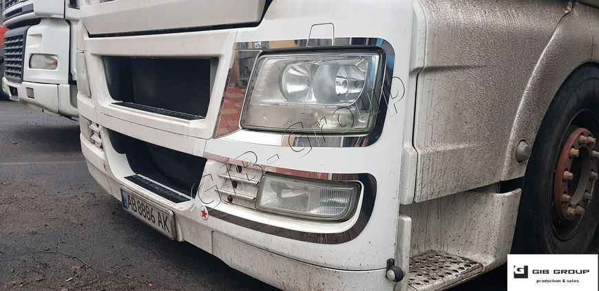 Накладки окантовка передніх фар верхніх Man TGX&nbsp;(2007-2012) 0088 фото