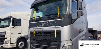 Накладки на решотки верхнии для Volvo FH16 (2012+) 6980 фото