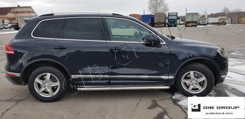 Пороги боковые труба с листом Volkswagen Touareg (2002-2018) D42 S2-01.4 фото